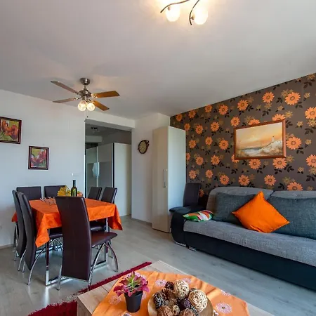 Bay Seashore Apartment *