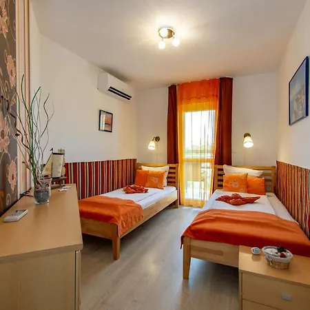 Bay Seashore Apartment *