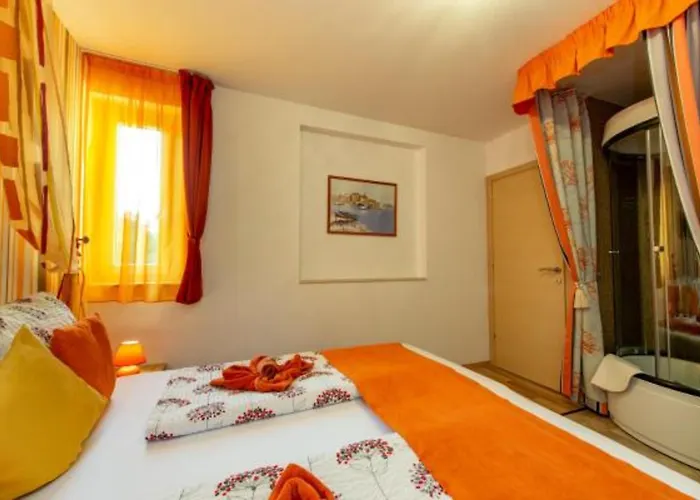 Bay Seashore Soline (Krk)