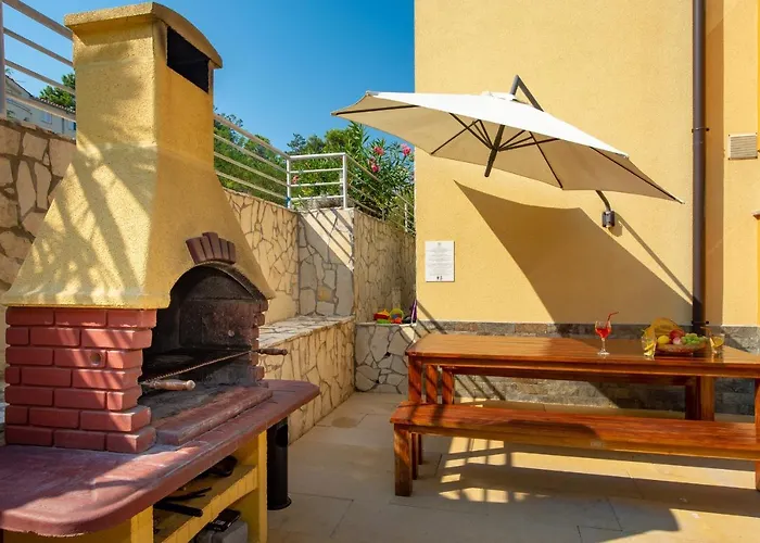 Bay Seashore Apartamento Soline (Krk)