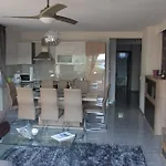 Apartment Bay Seashore