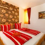 Bay Seashore Apartman *