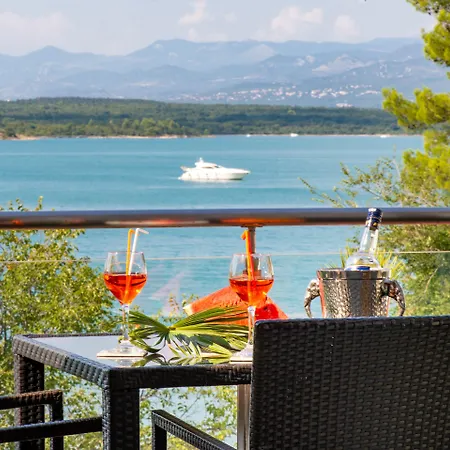 Bay Seashore Apartman Soline