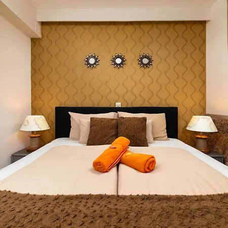 索利内湾海滨公寓 索利纳