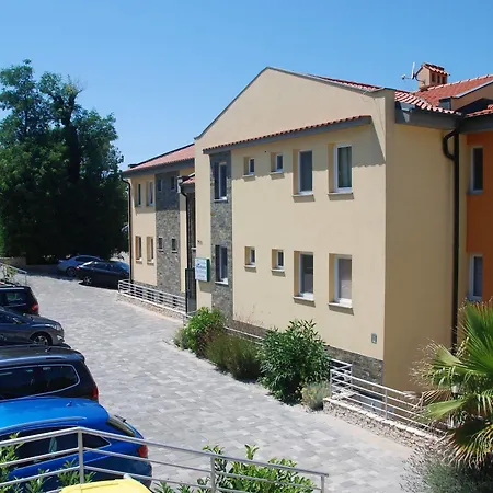 Bay Seashore Apartman Soline (Krk)