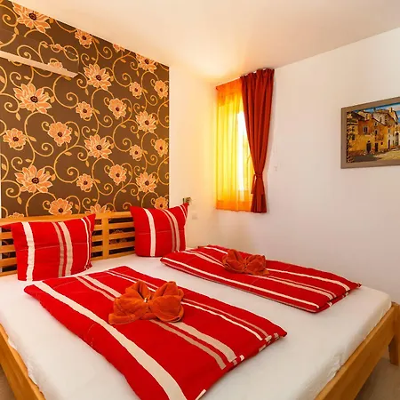 Bay Seashore Apartment *