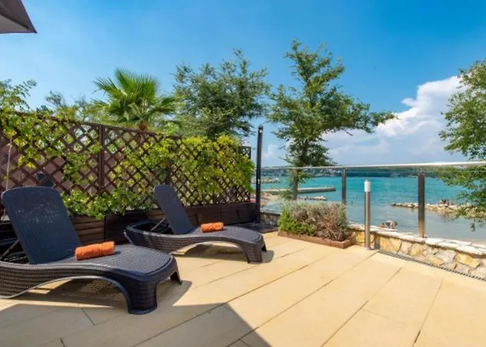 Bay Seashore Apartman Soline