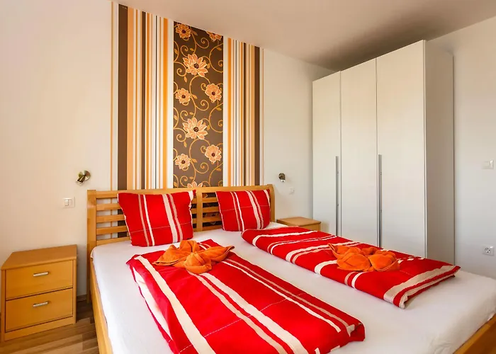 索利内湾海滨公寓