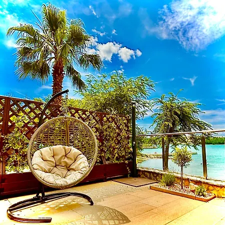 Bay Seashore Soline (Krk)