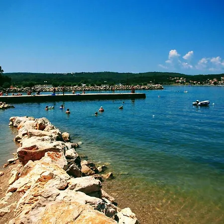 Apartment Bay Seashore