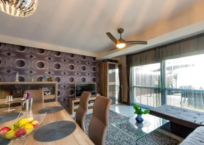 Bay Seashore Lägenhet